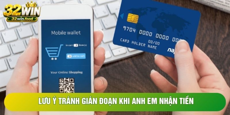 Lưu ý tránh gián đoạn khi anh em nhận tiền Lưu ý tránh gián đoạn khi anh em nhận tiền